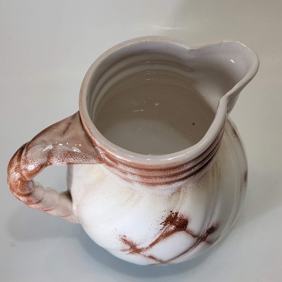 Small Pitcher Vase Japanese Hand Painted Rope Design White Glossy Glaze 6" Tall - Picture 8 of 8